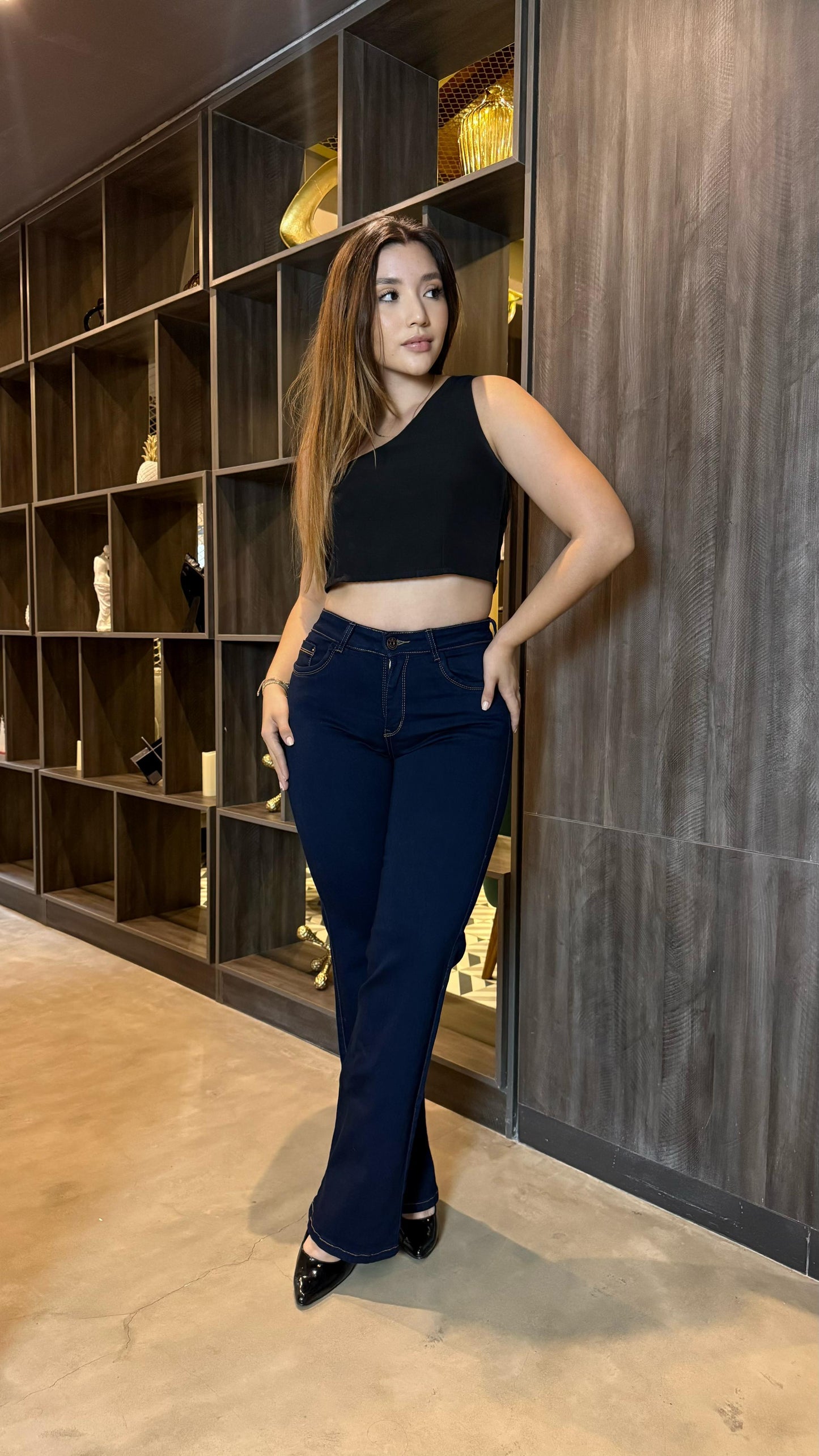 JEAN BOTA RECTA REF: 0009